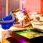 Werbefotografie Automatisierung mit Roboter in der Fertigung Serienproduktion im Werkzeugbau